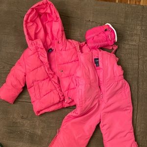 Gap - primaloft jacket + snow suit (18-24 months) + off brand mittens =3 items